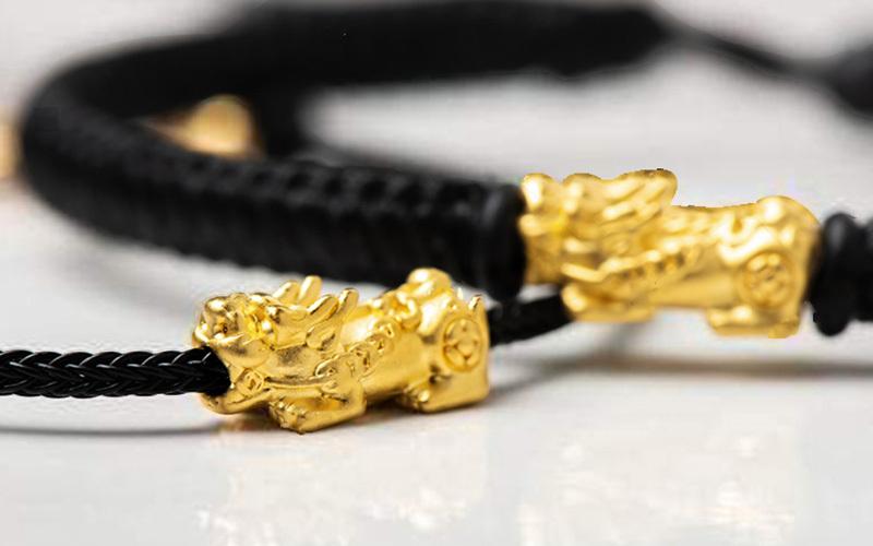 Comment porter un bracelet Feng Shui Pixiu