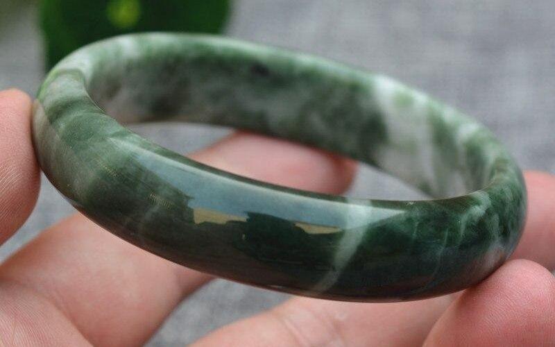 Le bracelet de jade: le guide complet