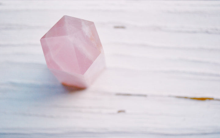 Baguette de cristal en quartz rose - Karma et Moi