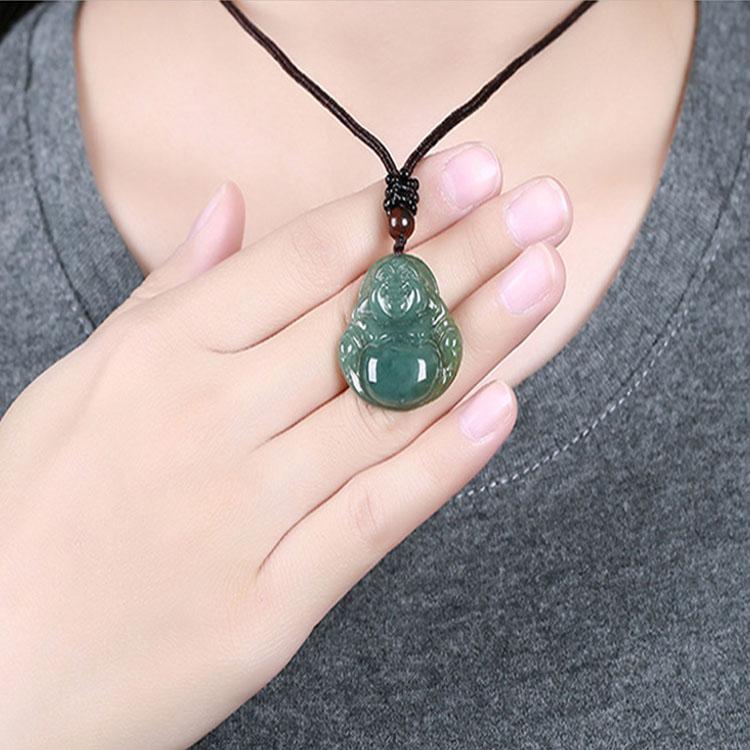 Collier du Bouddha rieur en jade - Promouvoir le bonheur - Karma et Moi