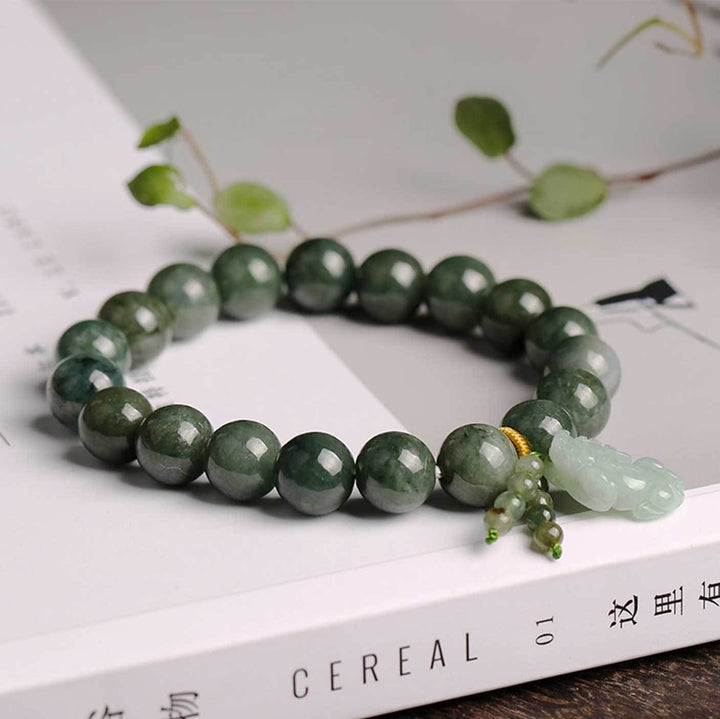 Bracelet en jade vert avec Pixiu - Pour la richesse - Karma et Moi