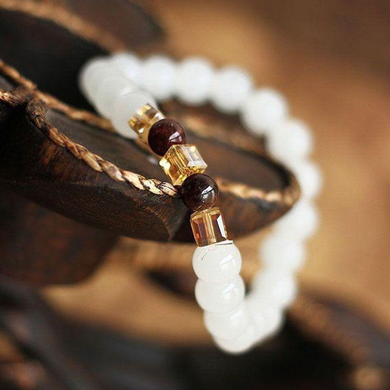 Bracelet de positivité en calcédoine blanche naturelle - Karma et Moi