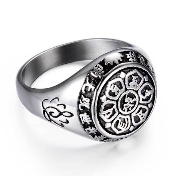 Bague Lotus avec gravure mantra – Om Mani Padme Hum - argent, or - Karma et Moi