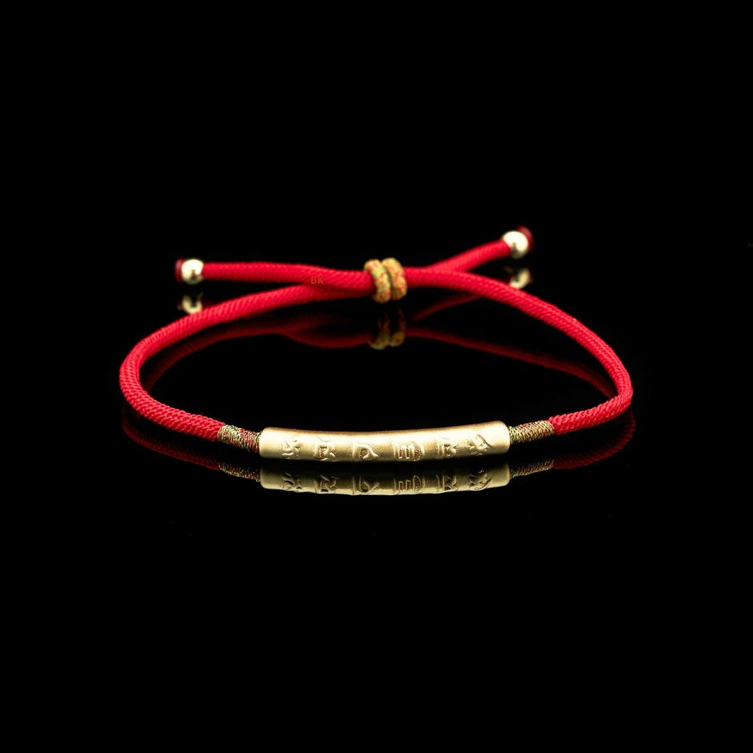 Bracelet tibétain fil rouge en argent porte bonheur bouddhiste- "Attirez la Chance" - Karma et Moi