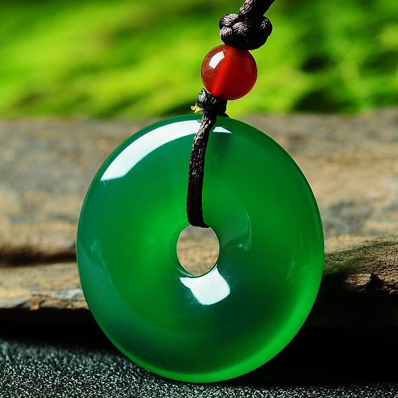 Collier avec disque en jade vert - Karma et Moi