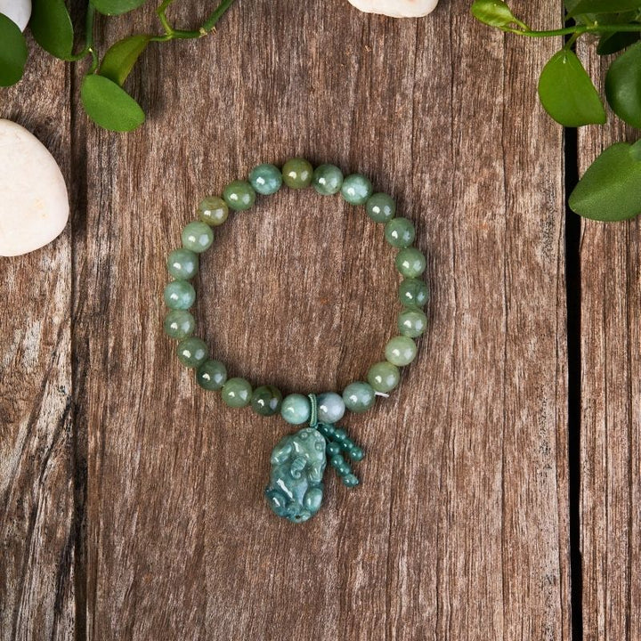 Bracelet en jade vert avec Pixiu - Pour la richesse - Karma et Moi