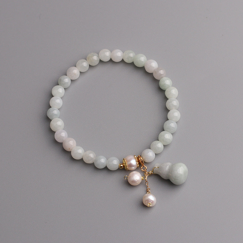 Bracelet en jade vert clair avec amulette Wu Lou - Karma et Moi