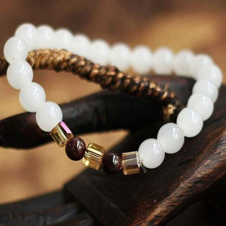 Bracelet de positivité en calcédoine blanche naturelle - Karma et Moi