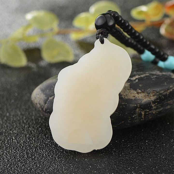 Collier Pixiu en jade de Hetian - Manifester l'abondance - Karma et Moi