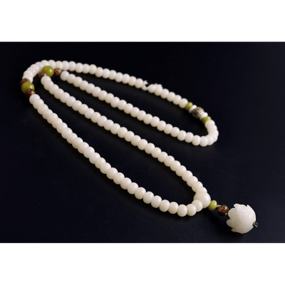 Mala avec graines de Bodhi en jade blanc - Bracelet/collier de 108 perles - Karma et Moi
