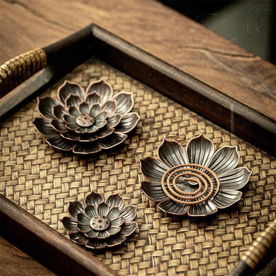 Brûleur d'encens en bronze forme de lotus - Karma et Moi