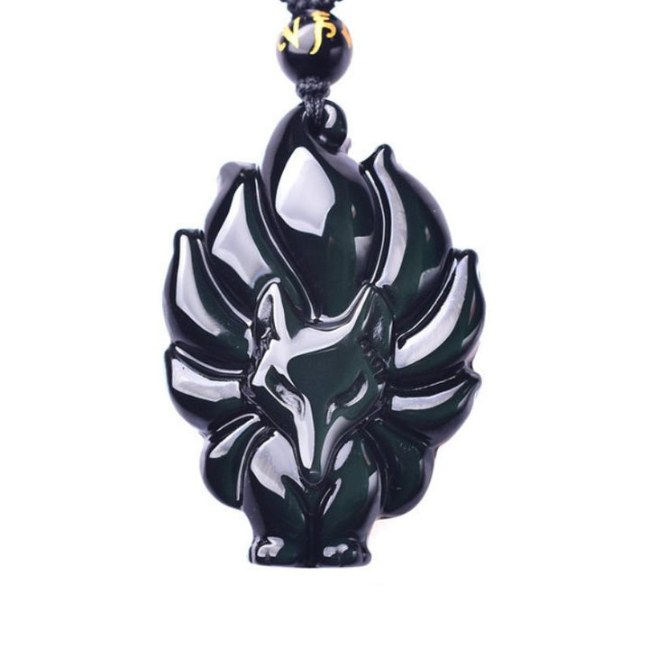 Collier d'obsidienne arc-en-ciel représentant le renard à neuf queues - Karma et Moi