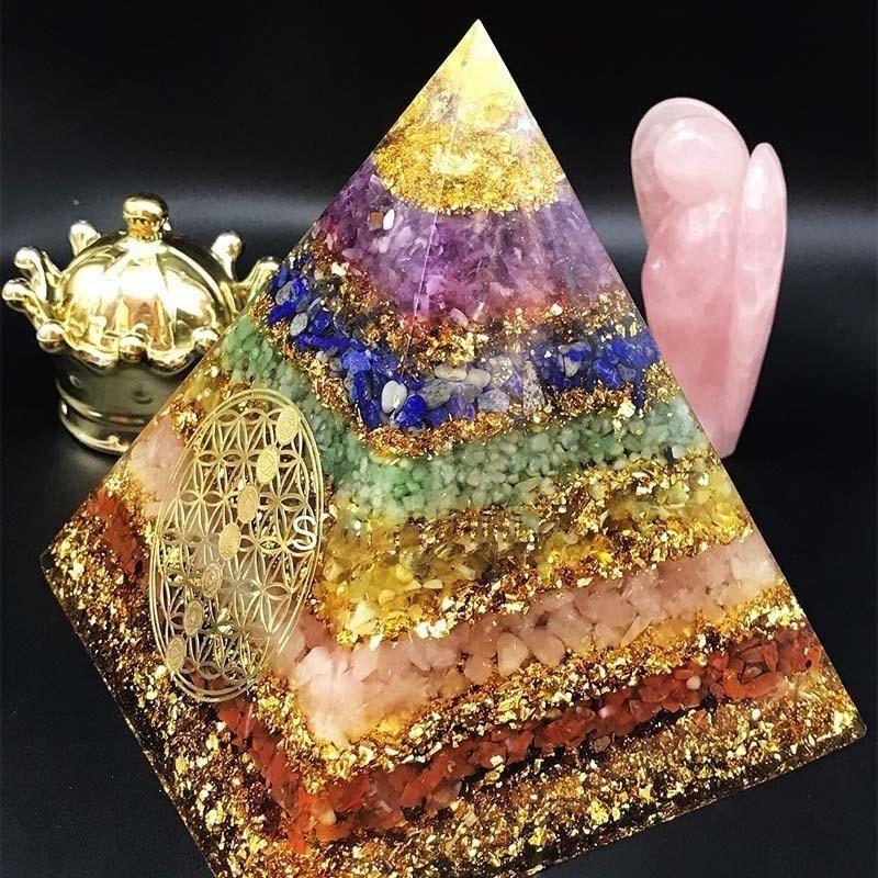 Pyramide orgone de guérison des sept chakras - Karma et Moi