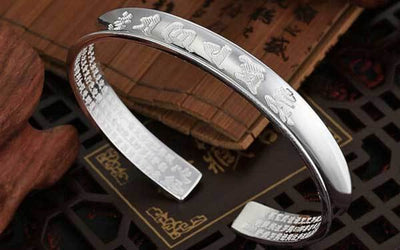 Bracelet manchette avec mantra tibétain et sutra du cœur - Argent - Karma et Moi